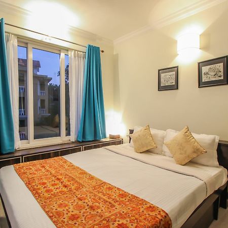 Oyo 10801 Home Pool View 2Bhk Siolim Exterior photo